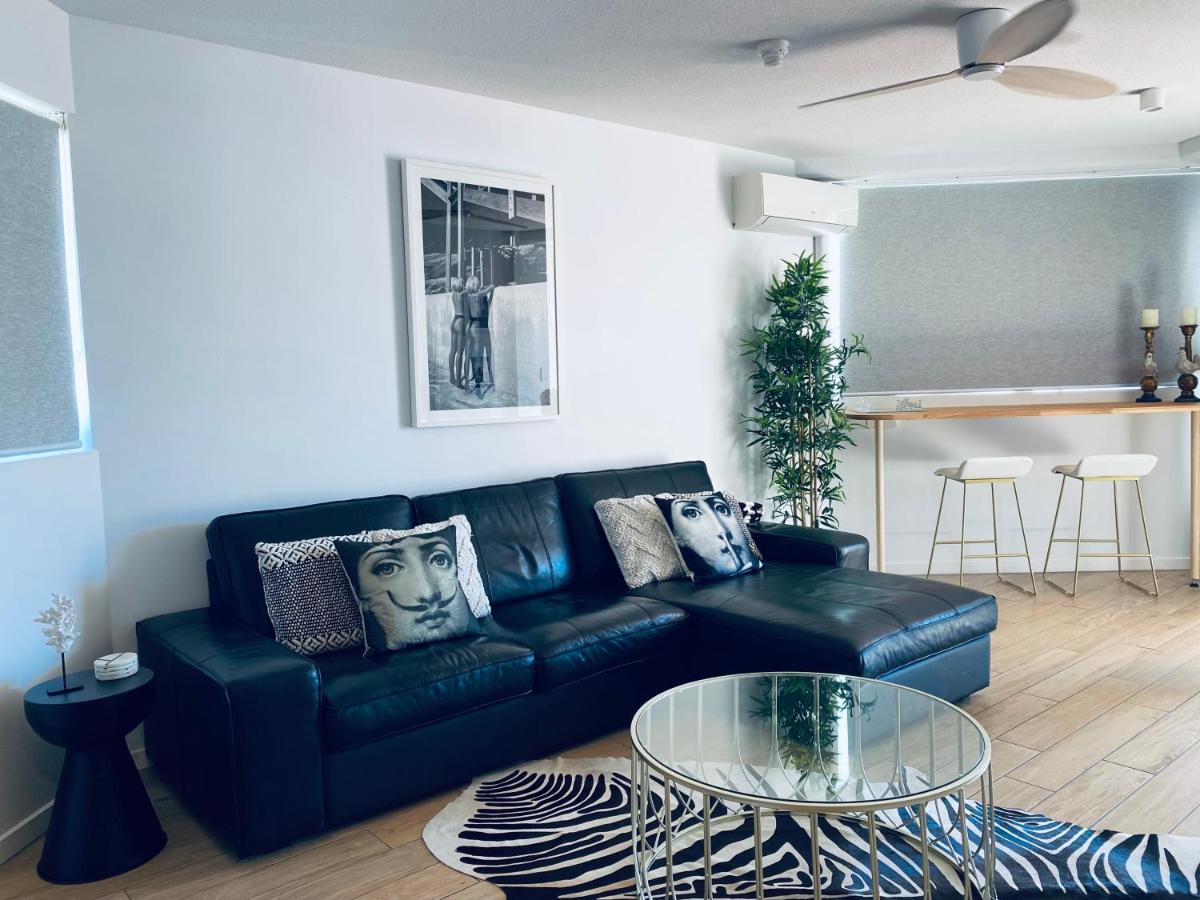 License To Chill • Couple'S Escape In Mooloolaba Apartment Exterior photo